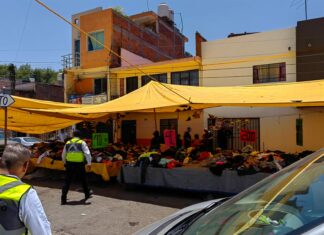 Violencia en el mercado del auditorio: hombre y menor resultan lesionados por balacera