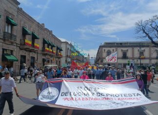 Maestros trabajaores del Conalep piden homologación con los demás subsistemas en el Día del Trabajo