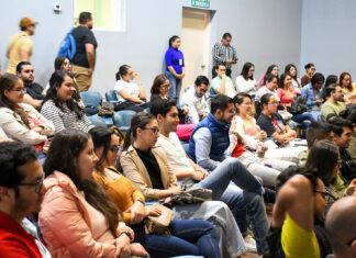 Médicos pasantes de servicio social e internos de UMSNH reciben capacitación en materia deprevención del suicidio