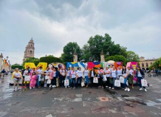 Festejan a 94 mamás y cumplen sueño de conocer Morelia
