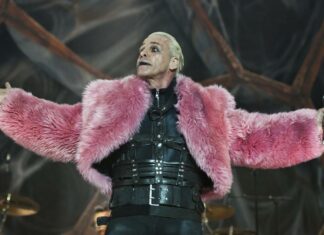 Till Lindemann de Rammstein acusado de abuso sexual