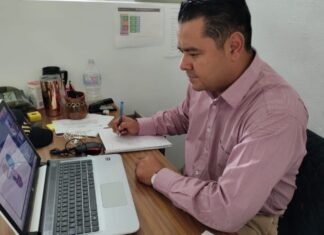 Docentes del Cecytem se capacitan en herramientas tecnológicas