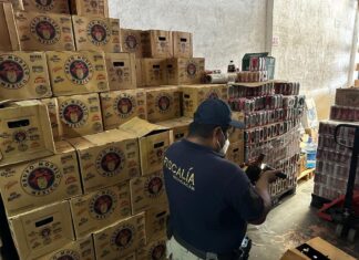 En cateo, asegura FGE dos inmuebles relacionados en conductas ilícitas y recupera mercancía robada con violencia