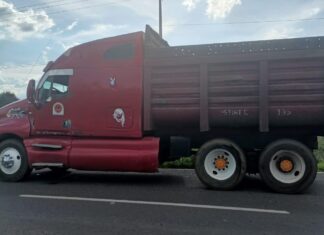 #Chilchota Chófer se quiso dar a la fuga tras accidente de tránsito y lo detienen