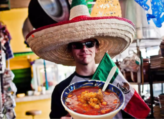 Pozole: ¿es saludable? Esto dice el IMSS