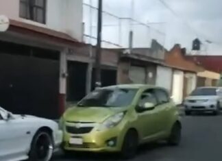 Pareja es asesinada a bordo de su carro en la colonia Guadalupe