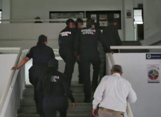 Presentan ante FGE a 5 policías por atropellar a un joven en Morelia