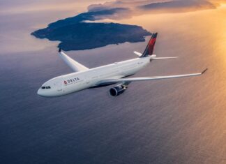 Delta Airlines desvía vuelo a Barcelona por diarrea de pasajero