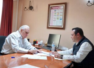 Colegio de Bachilleres paga aumento salarial a sus trabajadores