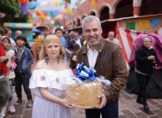 Refrenda Bedolla apoyo a queseros de Cotija