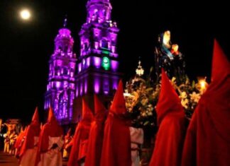 Vive las procesiones del silencio más emblemáticas de Michoacán