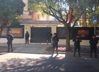 Segob insta a evitar la Embajada de Ecuador en México tras ruptura de relaciones diplomáticas