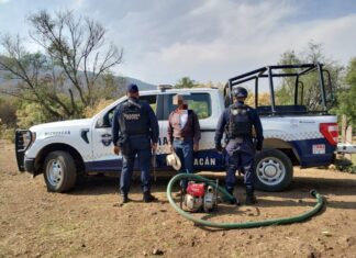 Detenido un hombre que saqueaba agua del lago de Pátzcuaro