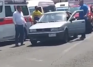 Enfrentamiento entre Chofer de Combi y Automovilista en Morelia: Video