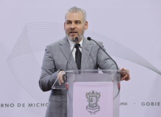 Avanza gobierno digital en trámites y servicios para ciudadanos: Bedolla