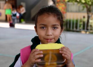 Pide SEE a escuelas ser flexibles con uso de uniforme por onda de calor