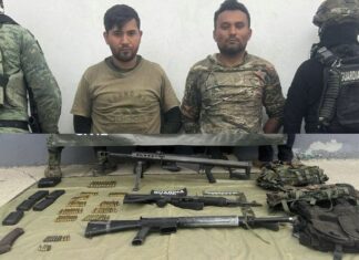 Guardia Civil y Ejército detienen a 2 colombianos con 3 fusiles en Buenavista