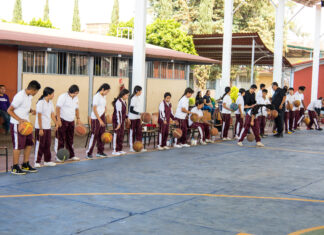 OXXO Rehabilita Espacios en Secundaria Técnica 102 en Uruapan, Michoacán