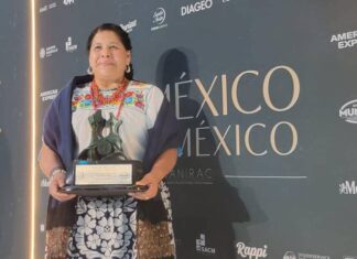 Rosalba Morales Bartolo se corona como la mejor cocinera tradicional del año