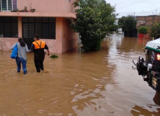 Atiende PC estatal inundaciones y encharcamientos en Morelia