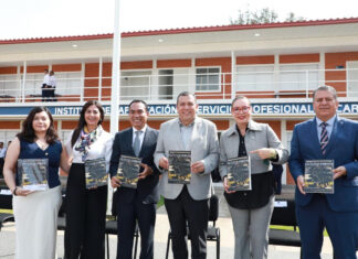 Presenta Fiscal General, Factotum Veritas, revista especializada de conocimiento jurídico en Michoacán