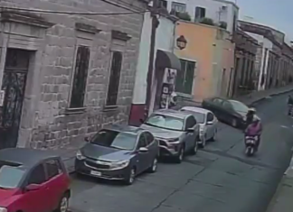 Automovilista atropella a hombre en el Centro Histórico de Morelia; el momento quedó captado en video