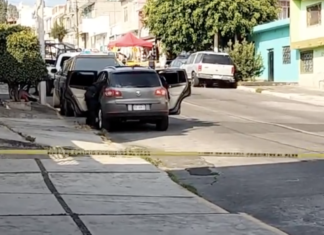 Balean a hombre en inmediaciones del estadio Venustiano Carranza; víctima habría muerto