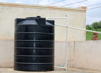 Encuentran cuerpo de un hombre en un tinaco en Xochimilco; agresor confiesa crimen tras revisión policial