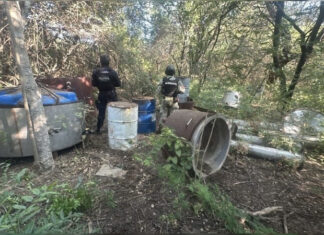 Desmantelan laboratorio clandestino tras emboscada en Buenavista, Michoacán 🚨