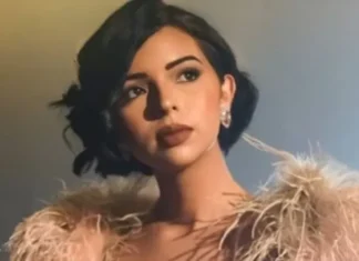 Ángela Aguilar recibe premio «Mujer del Año» y responde a críticas con humildad