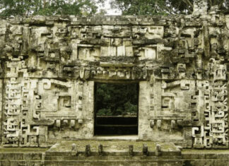 Descubren en Campeche sitio arqueológico Valeriana, coronado por palacios mayas del estilo río Bec