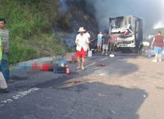 Aumenta a cinco el número de muertos por accidente en la autopista Siglo 21