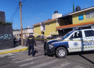 Asesinan a conductor de un Mini Cooper en Infonavit Camelinas, Morelia