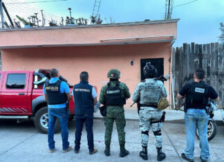 FGE asegura marihuana y detiene a dos hombres en cateo en Pátzcuaro