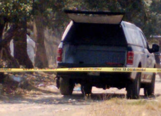 Encuentran a hombre ejecutado con narcomensaje en La Ruana, Michoacán