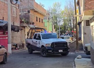 A tiros asesinan a una mujer en la vía pública de Zamora; sigue sin ser identificada