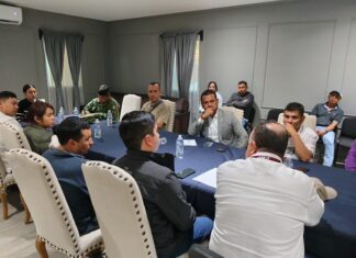 Atiende Segob a comuneros de San Ángel Zurumucapio; se refuerzan acciones de búsqueda