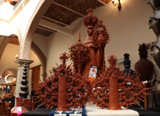 Eligen las mejores 109 artesanías del concurso estatal de Zamora; escultura en cera gana máximo galardón