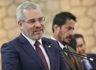 Con Gobierno Digital Michoacán combate la corrupción: Bedolla