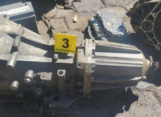 Fiscalía General recupera transmisiones con alteraciones en taller automotriz de Morelia