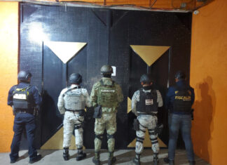 Fiscalía General asegura 250 dosis de narcótico tras cateo en un bar de Morelia