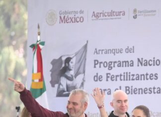 Programas del Bienestar, metrobús y migración, temas abordados con Sheinbaum: Bedolla