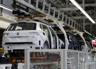 Producción de autos en México sube 0.4%, pero exportación cae 11.36% en el primer bimestre de 2025