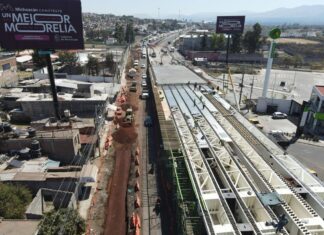 Por cada peso pagado a deuda heredada, gobierno de Bedolla destina 3 más a obras: Navarro García