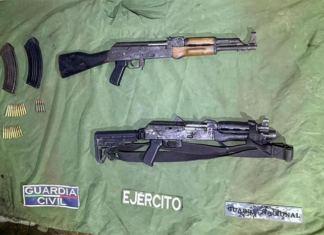 SSP y Sedena aseguran armamento y equipo táctico en Buenavista, Michoacán