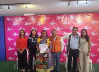 Artesanos michoacanos triunfan en concurso nacional de alfarería