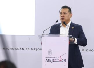 Diálogo y atención permanente a sindicatos: Torres Piña