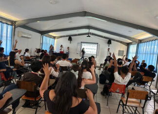 FGE promueve cultura de paz entre estudiantes de Queréndaro con jornada contra la violencia