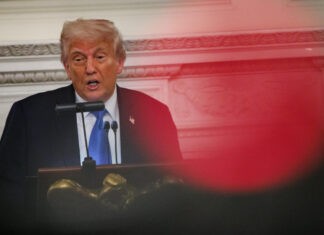 Trump aprueba planes de ataque a Irán, según algunos medios de comunicación