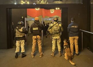 Asegura FGE más de mil dosis de droga en cateos realizados en Morelia; una mujer fue detenida